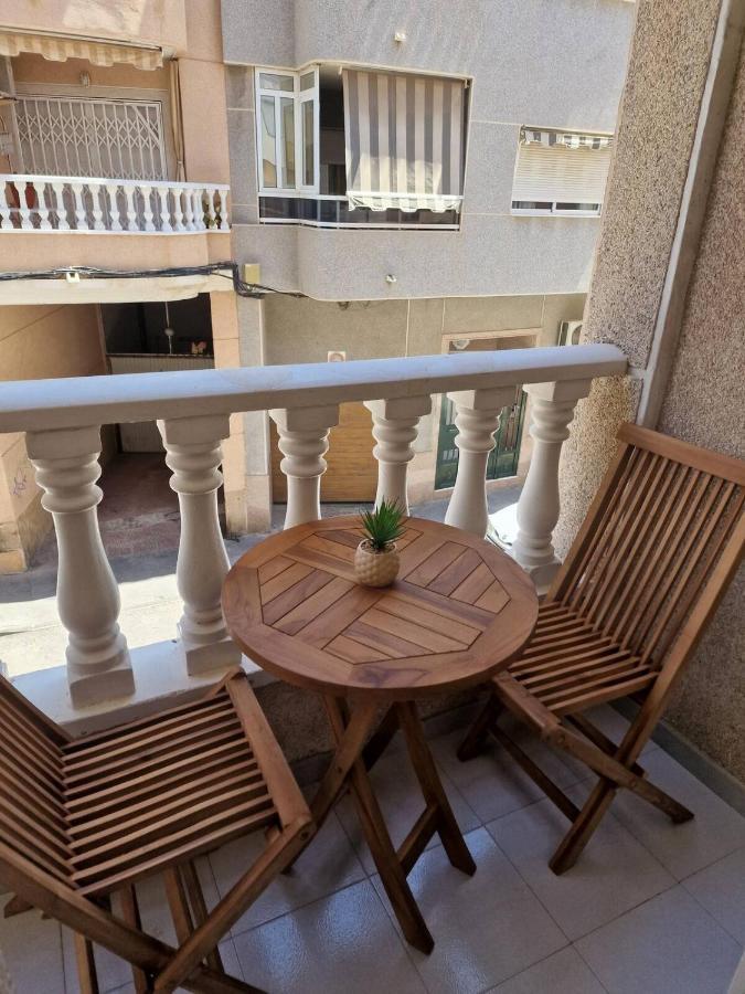 Almudena Apartments Torrevieja Extérieur photo